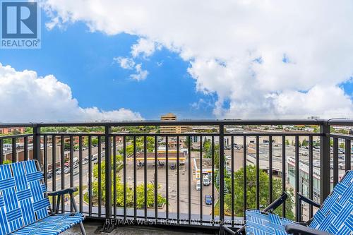 803 - 830 Lawrence Avenue, Toronto (Yorkdale-Glen Park), ON - Outdoor With View