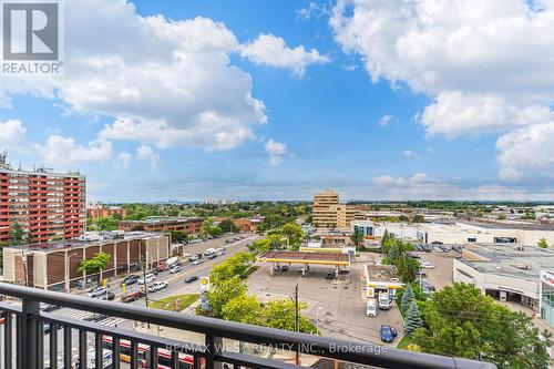 803 - 830 Lawrence Avenue, Toronto (Yorkdale-Glen Park), ON - Outdoor With View