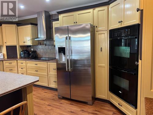 50 Main Street, Springdale, NL - Indoor Photo Showing Kitchen