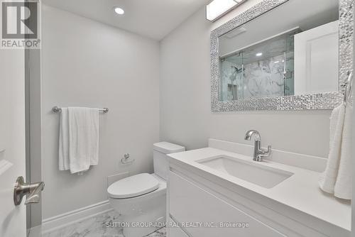 104 - 90 Fisherville Road, Toronto (Westminster-Branson), ON - Indoor Photo Showing Bathroom