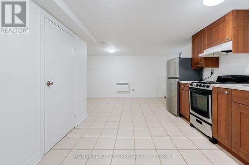 37 Wineva Avenue, Toronto (The Beaches), ON - Indoor Photo Showing Kitchen