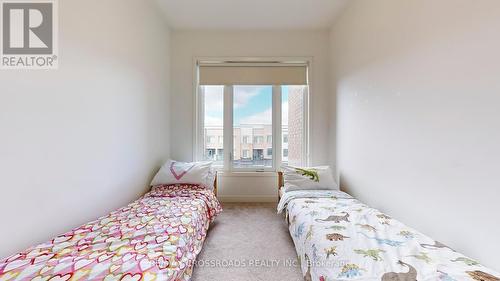 32 Fancamp Drive, Vaughan, ON - Indoor Photo Showing Bedroom