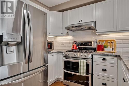 213 Farrier Crescent, Peterborough (Northcrest), ON - Indoor Photo Showing Kitchen