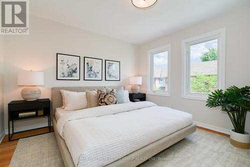 B - 20 Leaside Park Drive, Toronto (Thorncliffe Park), ON - Indoor Photo Showing Bedroom