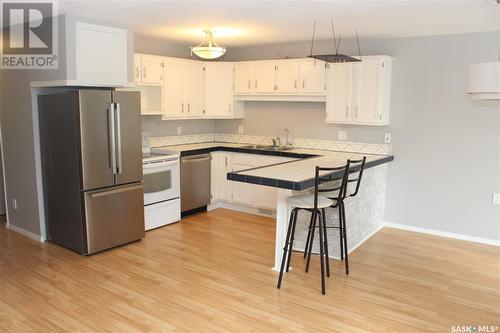 6731 Mawson Avenue, Regina, SK - Indoor Photo Showing Kitchen