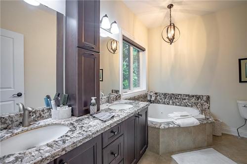 688 Trinity Church Road, Hamilton, ON - Indoor Photo Showing Bathroom