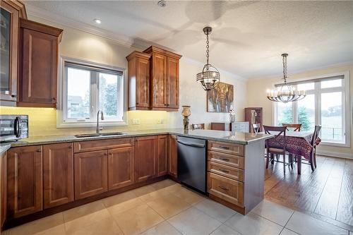 688 Trinity Church Road, Hamilton, ON - Indoor Photo Showing Kitchen With Double Sink