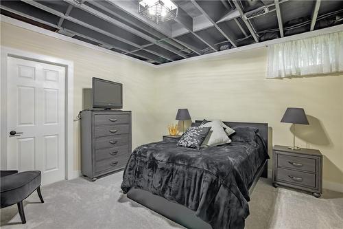 688 Trinity Church Road, Hamilton, ON - Indoor Photo Showing Bedroom