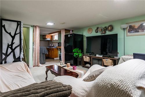 5934 North Street, Niagara Falls, ON - Indoor Photo Showing Bedroom