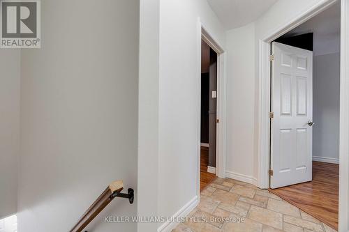 612 Wilkins Street, London, ON - Indoor Photo Showing Other Room