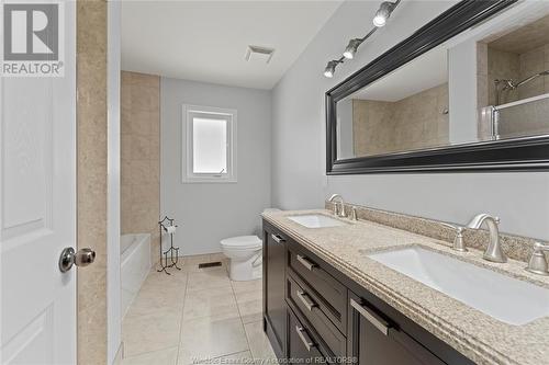 1530 Rossini Boulevard, Windsor, ON - Indoor Photo Showing Bathroom