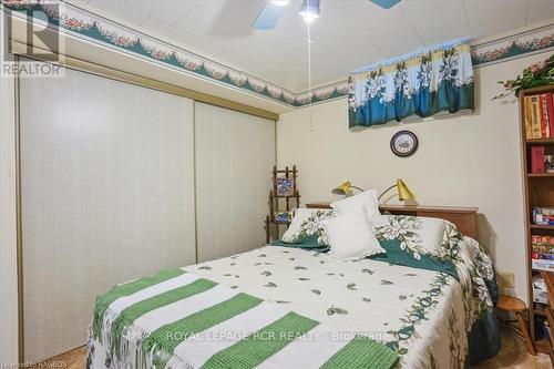 318106 Highway 6 & 10, Georgian Bluffs, ON - Indoor Photo Showing Bedroom