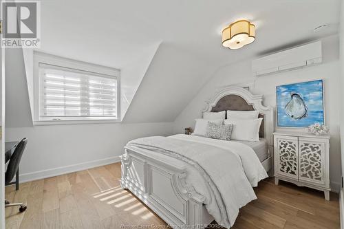 321 Lakeview, Kingsville, ON - Indoor Photo Showing Bedroom