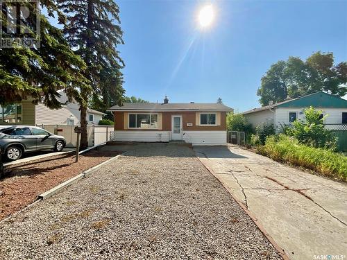 1439 Rothwell Street, Regina, SK - Outdoor