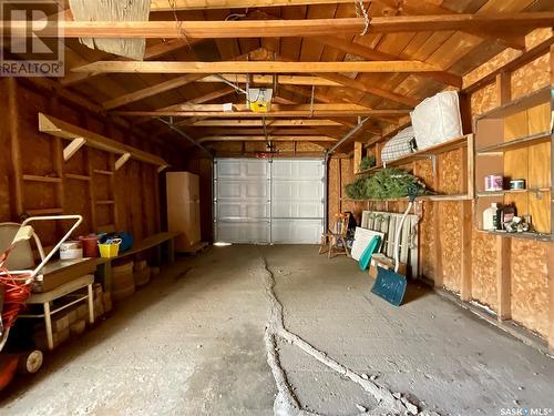 1439 Rothwell Street, Regina, SK - Indoor Photo Showing Garage