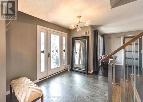 36 Crompton Drive, Barrie (Little Lake), ON - Indoor Photo Showing Other Room