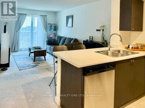 901 - 1346 Danforth Road, Toronto (Eglinton East), ON - Indoor Photo Showing Kitchen With Double Sink