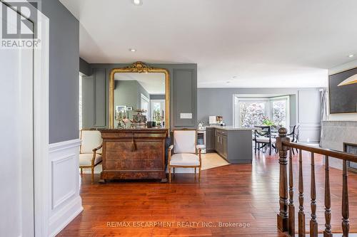 607 Edgewater Crescent, Burlington, ON - Indoor Photo Showing Other Room