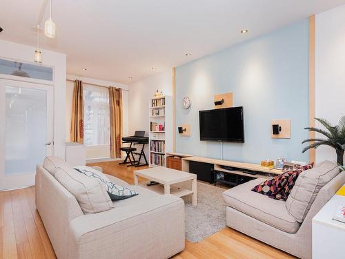 Salon - 5273  - 5277 Rue Fabre, Montréal (Le Plateau-Mont-Royal), QC - Indoor Photo Showing Living Room