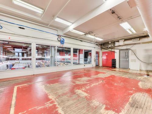 Interior - A-1420 Rue Du Fort, Montréal (Ville-Marie), QC - Indoor Photo Showing Garage