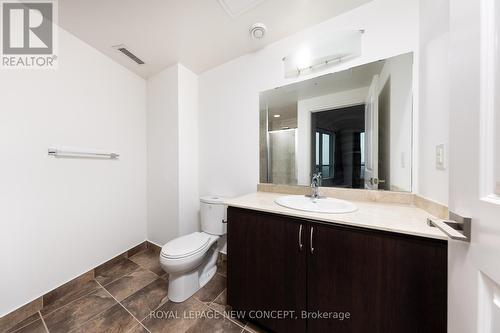 1507 - 7171 Yonge Street, Markham (Grandview), ON - Indoor Photo Showing Bathroom