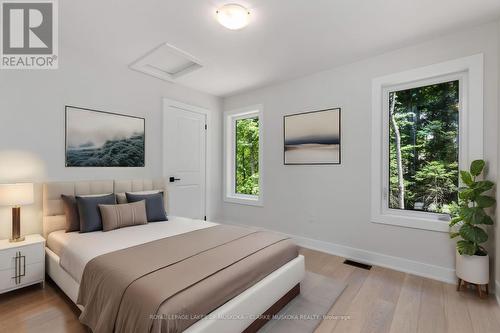 1008 Kingsridge Court, Lake Of Bays, ON - Indoor Photo Showing Bedroom