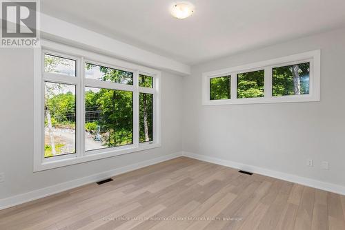 1008 Kingsridge Court, Lake Of Bays, ON - Indoor Photo Showing Other Room