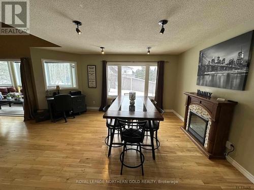 17 Furlong St, Kirkland Lake, ON - Indoor Photo Showing Other Room