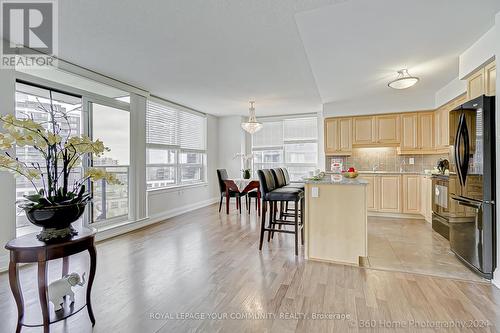 704 - 55 De Boers Drive, Toronto (York University Heights), ON - Indoor Photo Showing Other Room