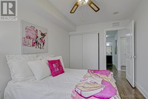 704 - 55 De Boers Drive, Toronto (York University Heights), ON - Indoor Photo Showing Bedroom