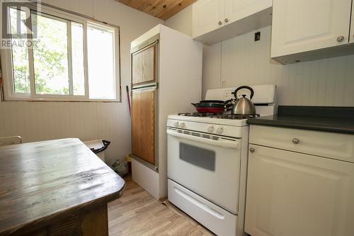 Appleby Lake Hwy 129, Thessalon, ON - Indoor Photo Showing Kitchen