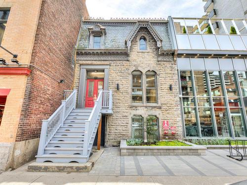 Exterior entrance - B-1420 Rue Du Fort, Montréal (Ville-Marie), QC - Outdoor With Facade