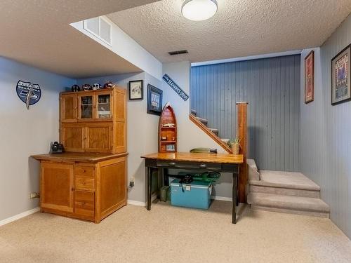 5300 Sunrise Drive, Kamloops, BC - Indoor Photo Showing Other Room