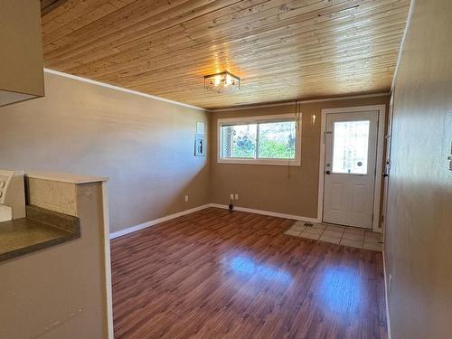 2090/2092 Westsyde Road, Kamloops, BC - Indoor Photo Showing Other Room