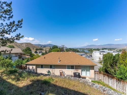 1653 Valleyview Drive, Kamloops, BC - Outdoor