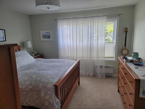 218 Manitoba, Schreiber, ON - Indoor Photo Showing Bedroom