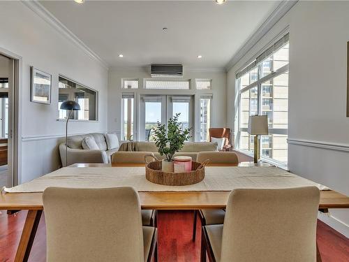 504-10 Chapel St, Nanaimo, BC - Indoor Photo Showing Dining Room