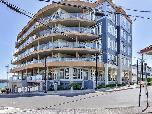 504-10 Chapel St, Nanaimo, BC - Outdoor With Balcony