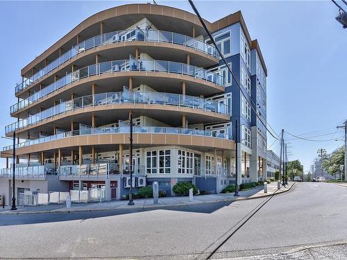 504-10 Chapel St, Nanaimo, BC - Outdoor With Balcony