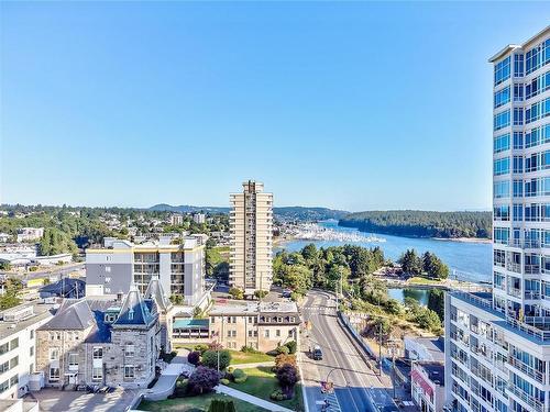 504-10 Chapel St, Nanaimo, BC - Outdoor With Body Of Water With View