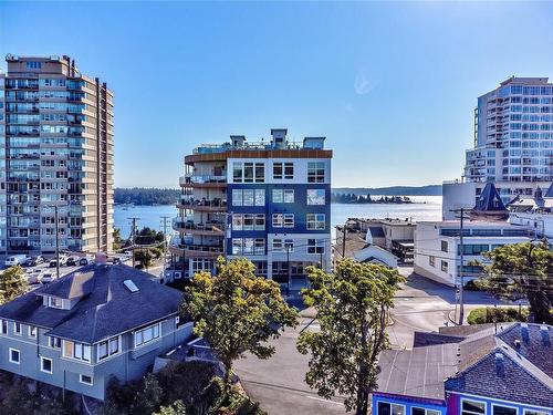 504-10 Chapel St, Nanaimo, BC - Outdoor With Body Of Water With Balcony With Facade