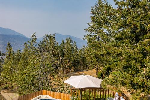 1996 Tomat Avenue, Kelowna, BC - Outdoor With View