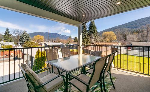 7050 53 Street, Salmon Arm, BC - Outdoor With Deck Patio Veranda With Exterior