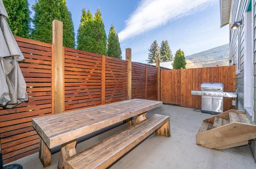 7050 53 Street, Salmon Arm, BC - Outdoor With Deck Patio Veranda With Exterior