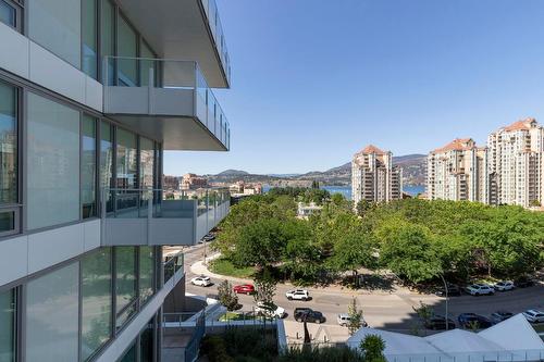 708-1191 Sunset Drive, Kelowna, BC - Outdoor