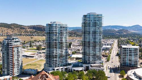 708-1191 Sunset Drive, Kelowna, BC - Outdoor With View