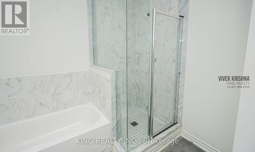 17 - 78 Preston Meadow Avenue, Mississauga (Hurontario), ON - Indoor Photo Showing Bathroom