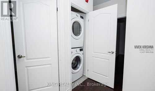 17 - 78 Preston Meadow Avenue, Mississauga (Hurontario), ON - Indoor Photo Showing Laundry Room