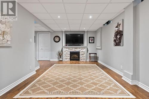 4 Mcivor Street, Whitby (Rolling Acres), ON - Indoor With Fireplace