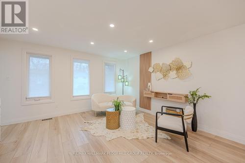 59 Lankin Boulevard, Orillia, ON - Indoor Photo Showing Other Room